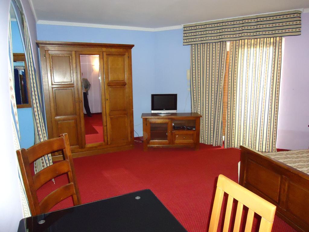 Hotel Koral Medulin Ruang foto