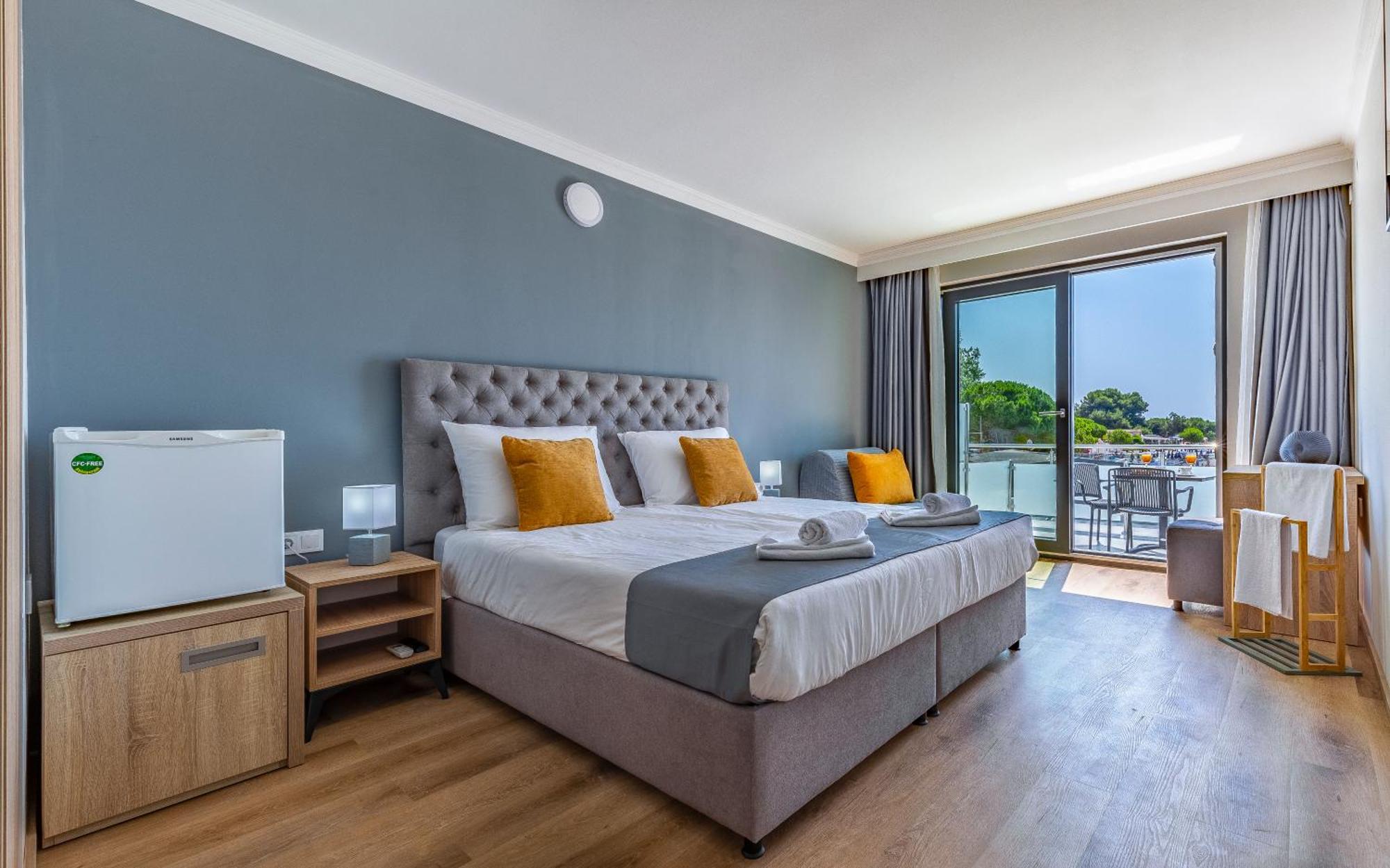 Hotel Koral Medulin Bagian luar foto