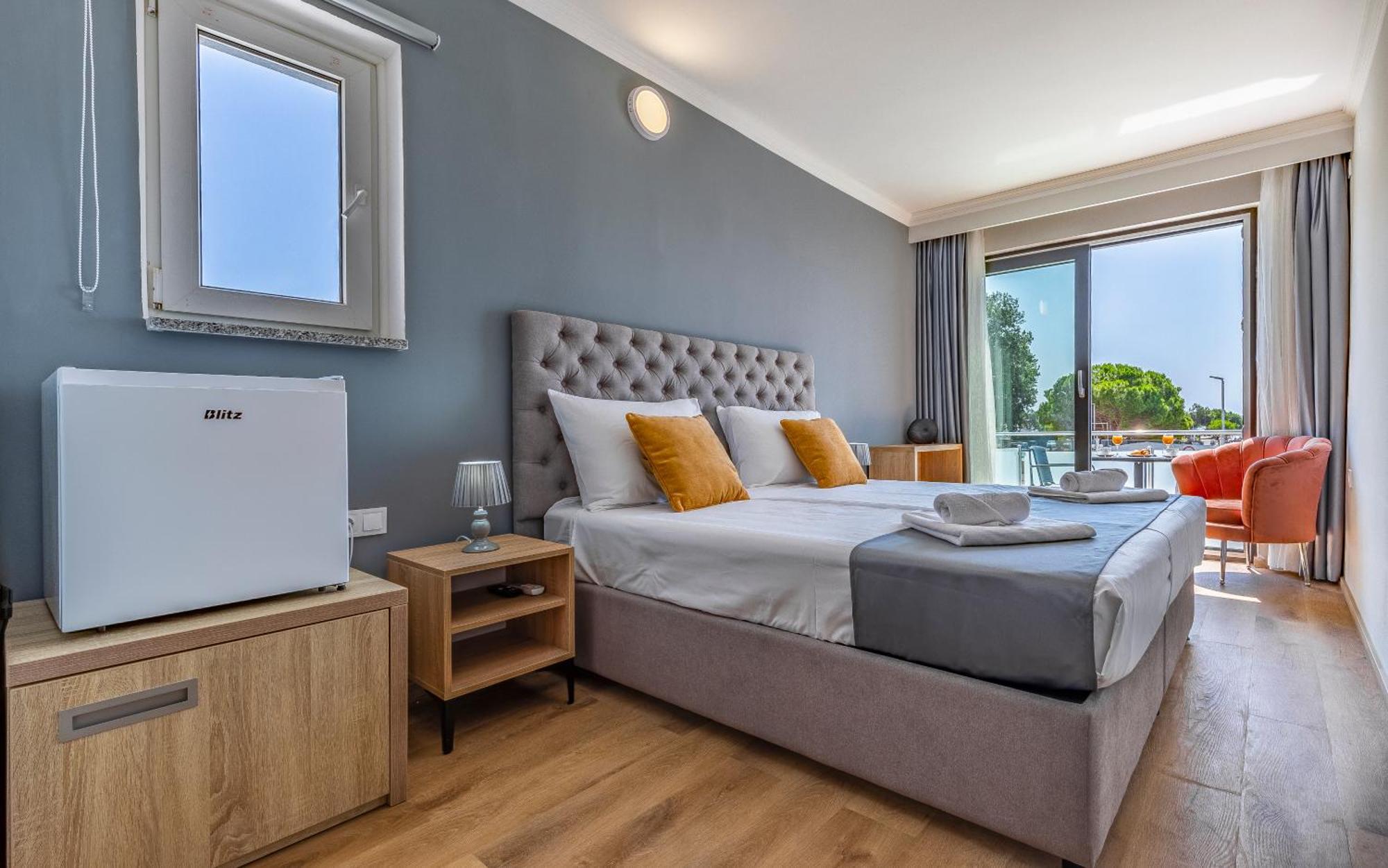 Hotel Koral Medulin Bagian luar foto