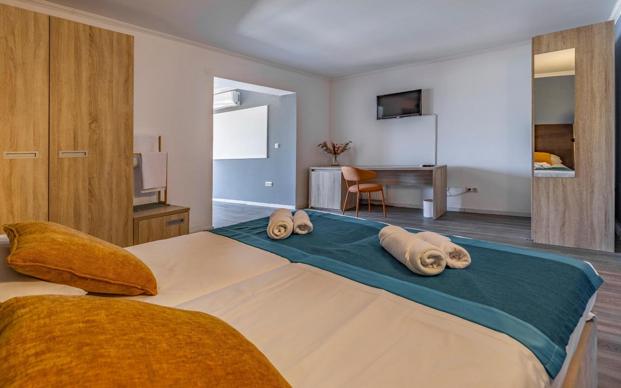 Hotel Koral Medulin Bagian luar foto