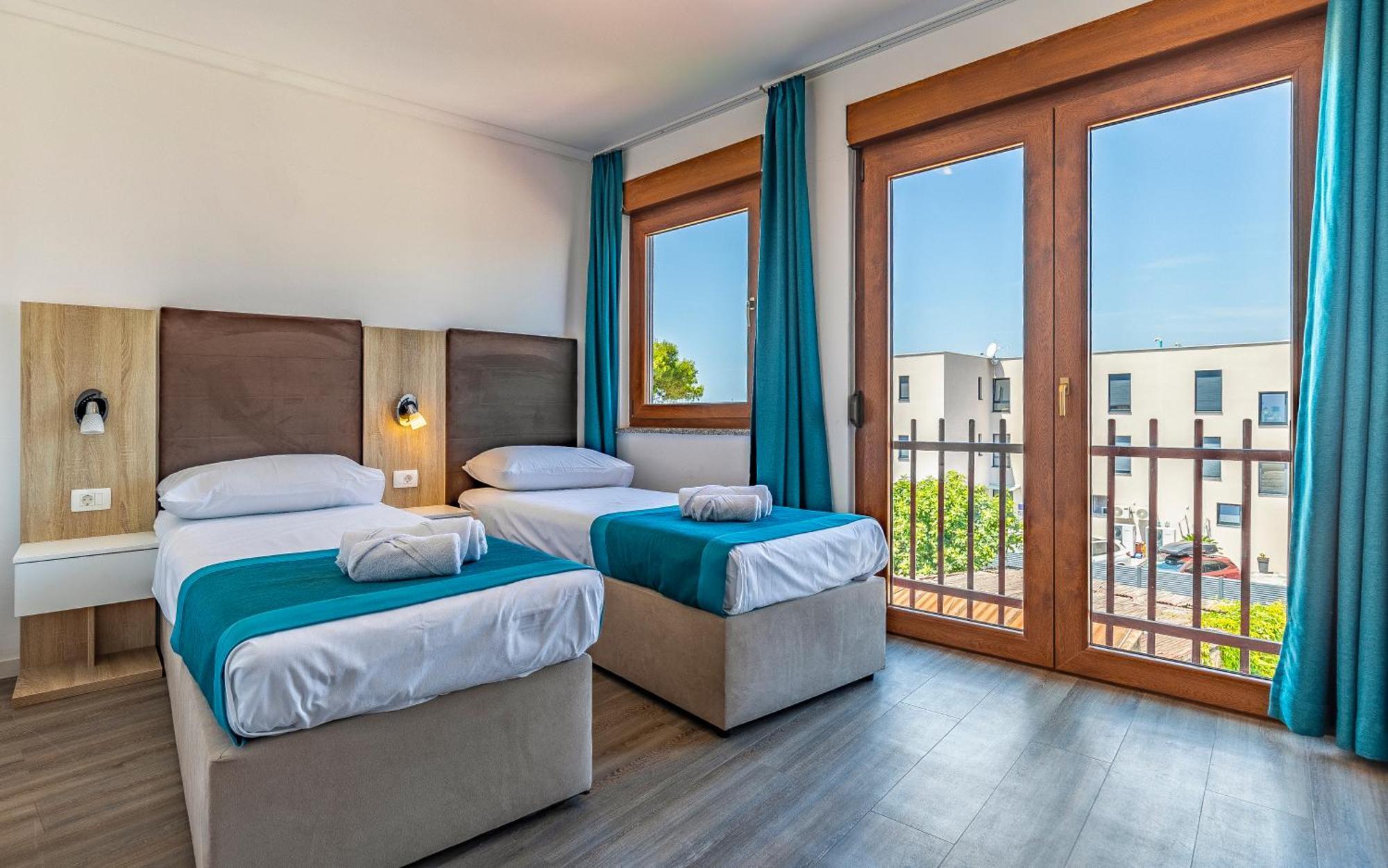 Hotel Koral Medulin Bagian luar foto